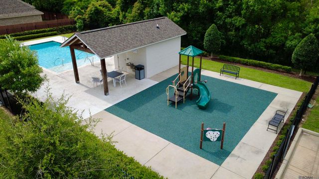 1042 Elliston Dr, Gonzales, LA 70737