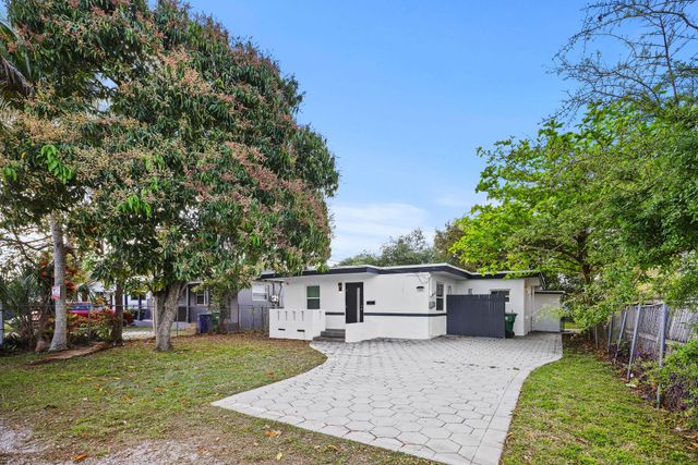 332 NW 97th Street, Miami, FL 33150