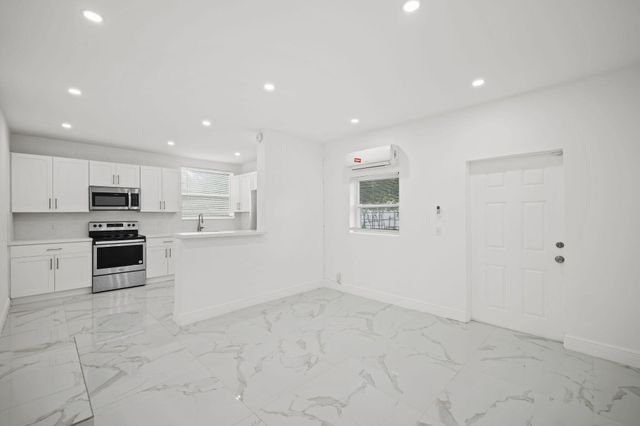 332 NW 97th Street, Miami, FL 33150