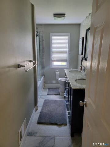 11 Cribbins Avenue, Shelton, CT 06484