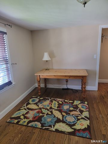 11 Cribbins Avenue, Shelton, CT 06484