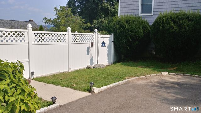 11 Cribbins Avenue, Shelton, CT 06484