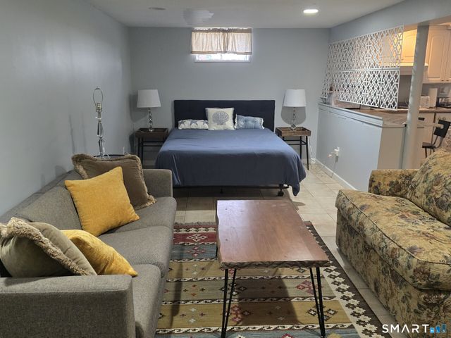 11 Cribbins Avenue, Shelton, CT 06484