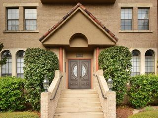 1704 West Ave 302, Austin, TX 78701