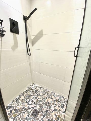 190 E Mosholu Parkway S 1J, Bronx, NY 10458