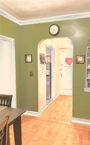 190 E Mosholu Parkway S 1J, Bronx, NY 10458