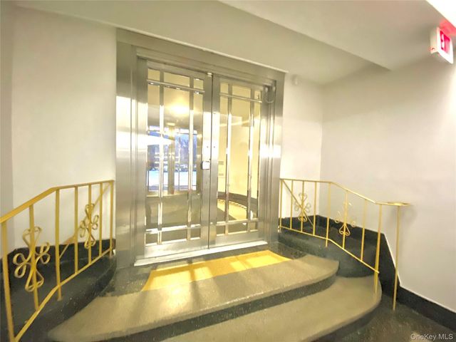 190 E Mosholu Parkway S 1J, Bronx, NY 10458