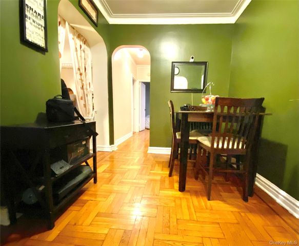 190 E Mosholu Parkway S 1J, Bronx, NY 10458