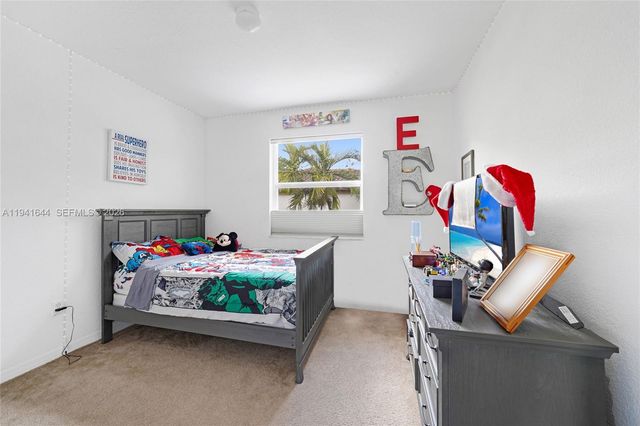 12763 SW 50th St, Miramar, FL 33027