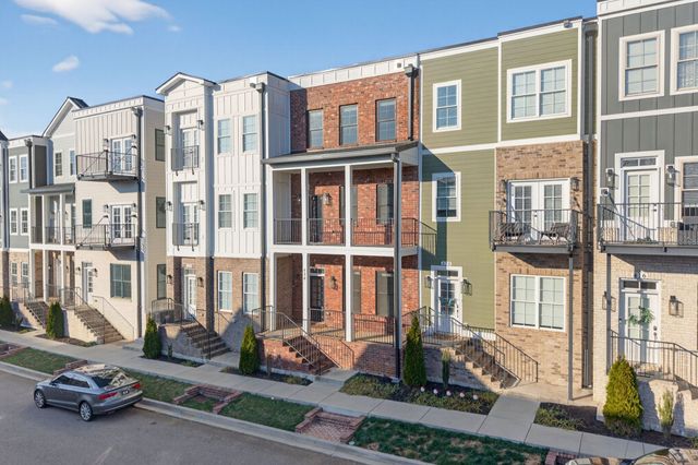 424 Centre St, Pleasant View, TN 37146