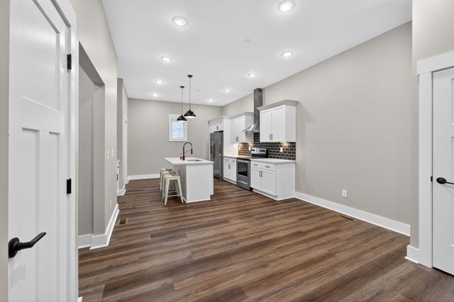 424 Centre St, Pleasant View, TN 37146