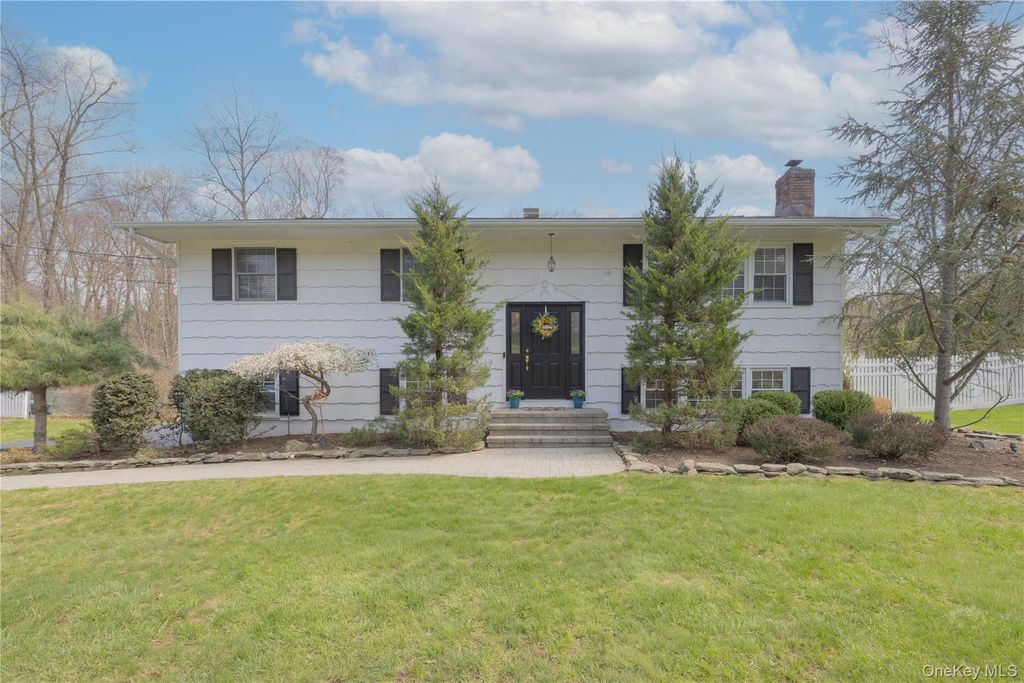 45 Woodglen Drive, New City, NY 10956