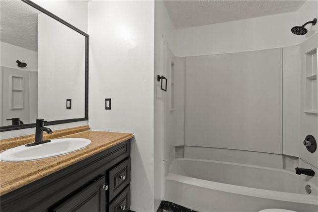 509 Village Square Court, Stone Mountain, GA 30083