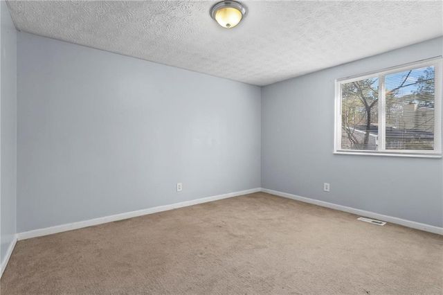 509 Village Square Court, Stone Mountain, GA 30083