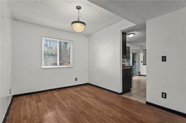 509 Village Square Court, Stone Mountain, GA 30083