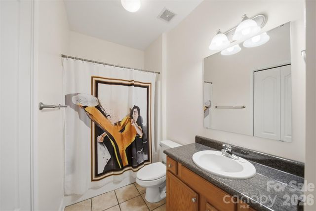 1390 21st Avenue NE, Hickory, NC 28601