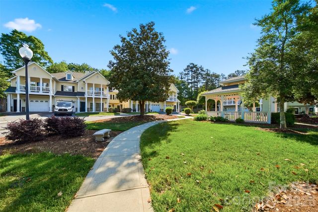 1390 21st Avenue NE, Hickory, NC 28601