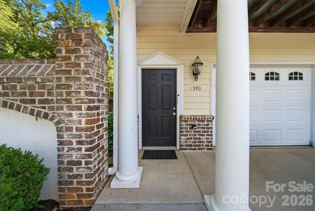 1390 21st Avenue NE, Hickory, NC 28601