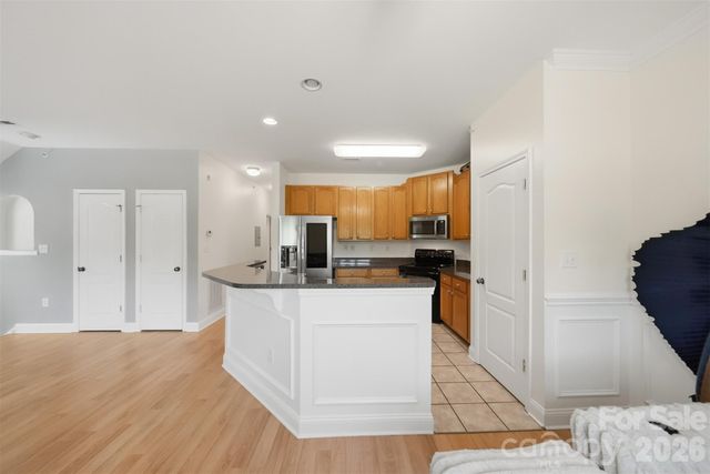 1390 21st Avenue NE, Hickory, NC 28601