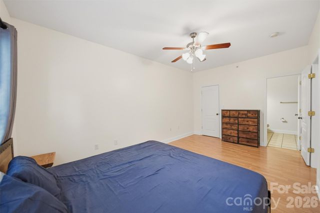 1390 21st Avenue NE, Hickory, NC 28601