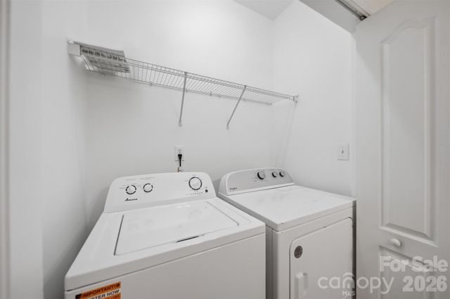 1390 21st Avenue NE, Hickory, NC 28601