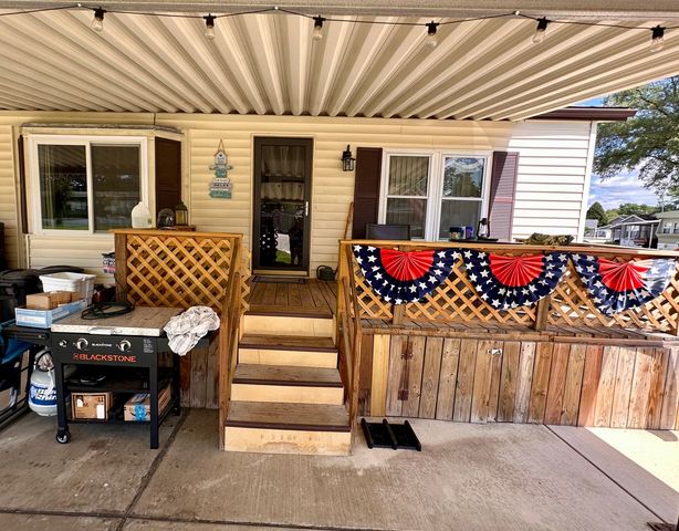 1336 Douglas Avenue 13, Montgomery, IL 60538