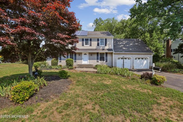 4 Oakwood Lane, Little Silver, NJ 07739