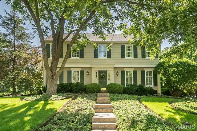 816 Twin Pine Drive, Kirkwood, MO 63122