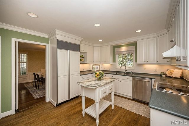 816 Twin Pine Drive, Kirkwood, MO 63122