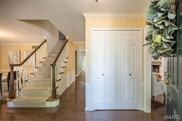 816 Twin Pine Drive, Kirkwood, MO 63122