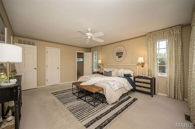816 Twin Pine Drive, Kirkwood, MO 63122
