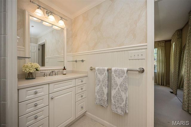 816 Twin Pine Drive, Kirkwood, MO 63122