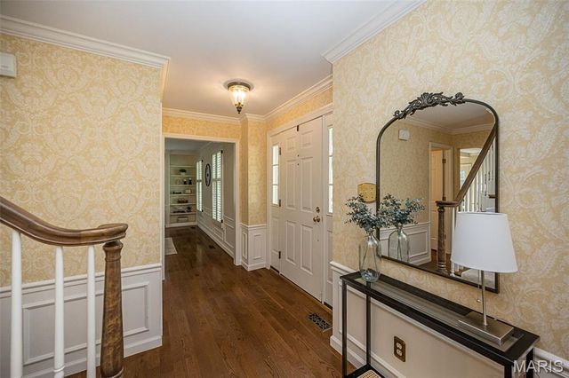 816 Twin Pine Drive, Kirkwood, MO 63122