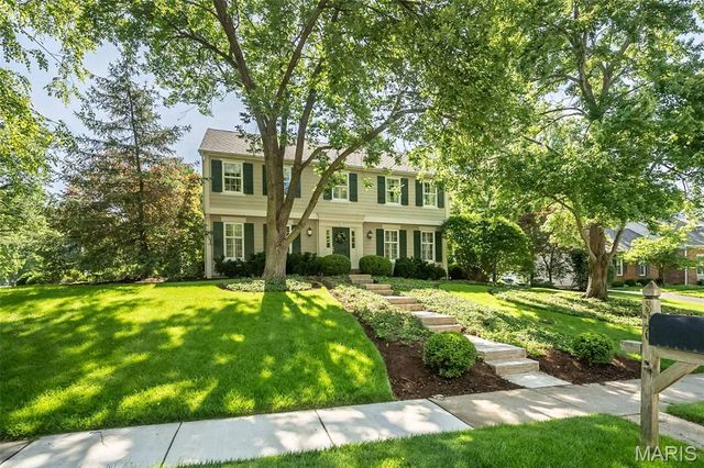 816 Twin Pine Drive, Kirkwood, MO 63122