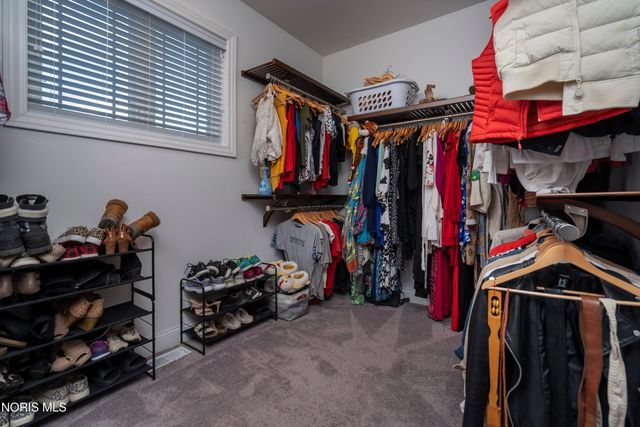 9541 Newbury Lane, Whitehouse, OH 43571