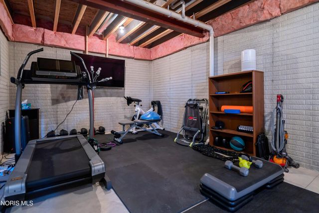 9541 Newbury Lane, Whitehouse, OH 43571