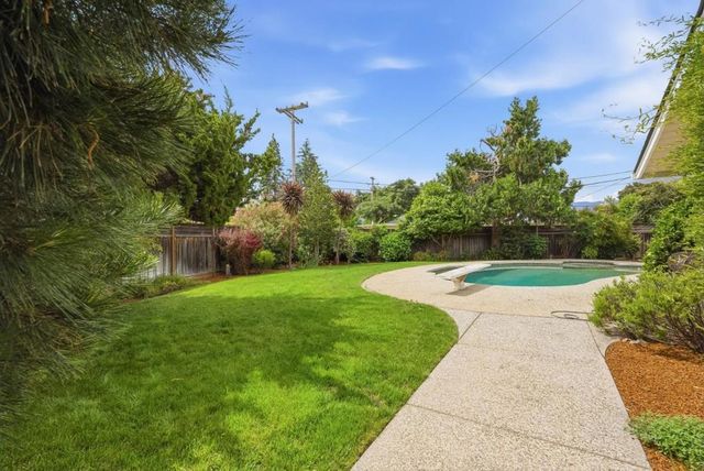 12817 Saratoga Glen Court, Saratoga, CA 95070