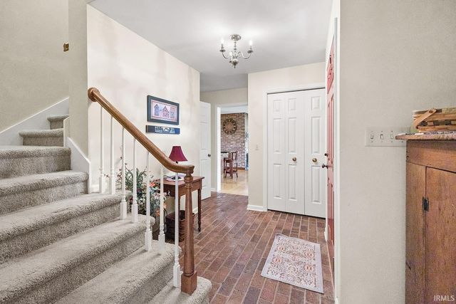 3930 Deerpath Place, West Lafayette, IN 47906