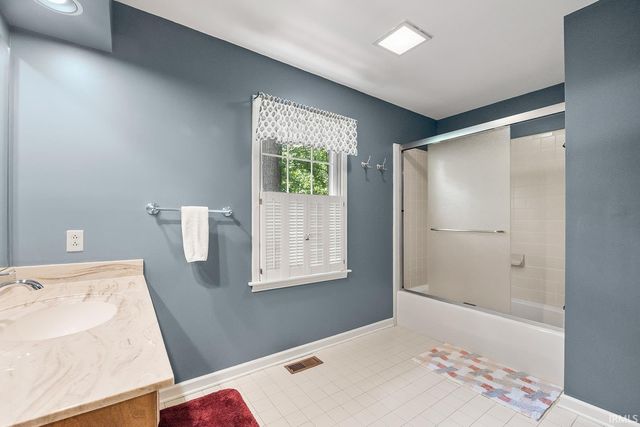 3930 Deerpath Place, West Lafayette, IN 47906