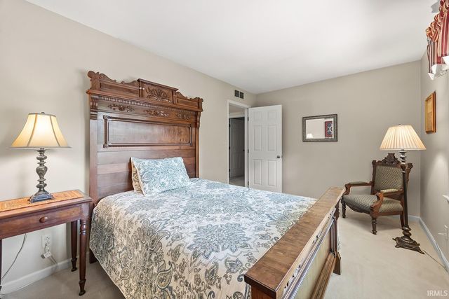 3930 Deerpath Place, West Lafayette, IN 47906