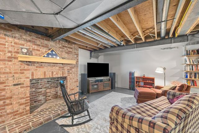 3930 Deerpath Place, West Lafayette, IN 47906