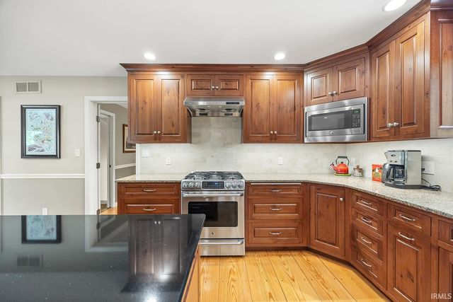 3930 Deerpath Place, West Lafayette, IN 47906