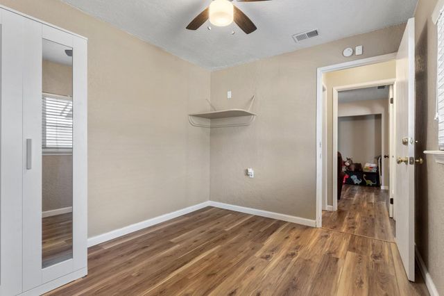 482 De Mar Dr, Sacramento, CA 95831