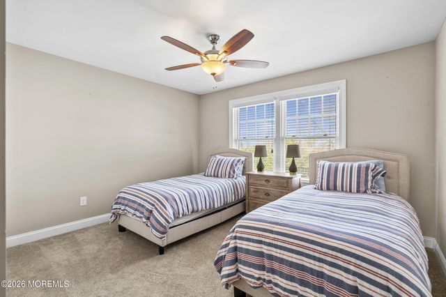 56 Beacon Drive, Waretown, NJ 08758