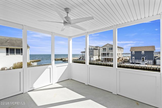 56 Beacon Drive, Waretown, NJ 08758