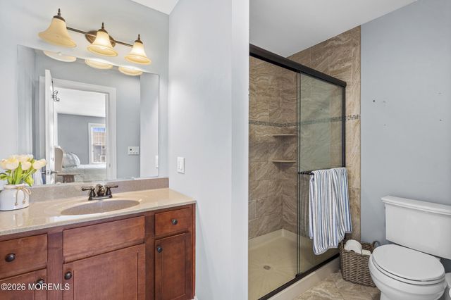 56 Beacon Drive, Waretown, NJ 08758