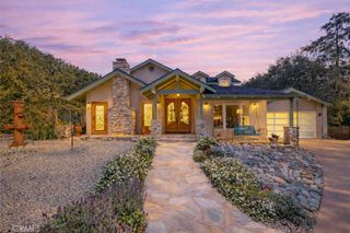 9824 Baden Avenue, Chatsworth, CA 91311