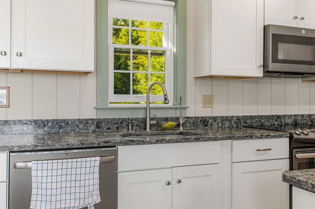 267 Durham Point Road, Durham, NH 03824