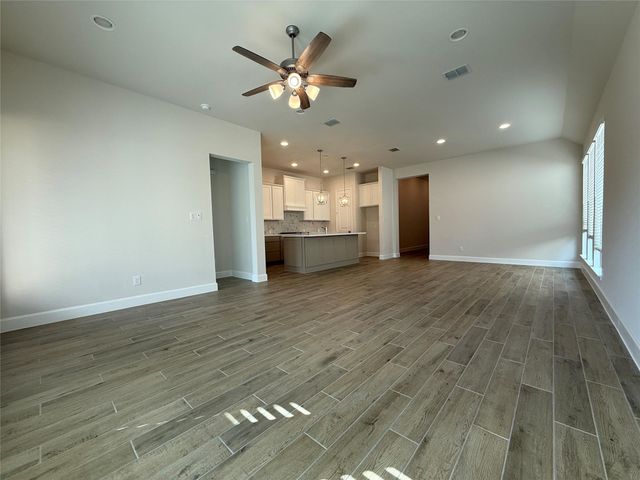 42615 Mystery Lane, Magnolia, TX 77354