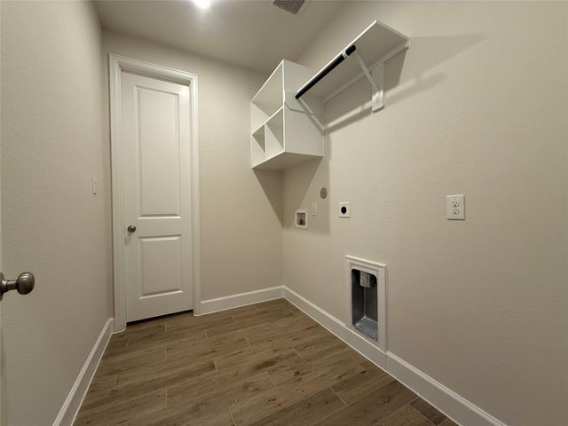 42615 Mystery Lane, Magnolia, TX 77354